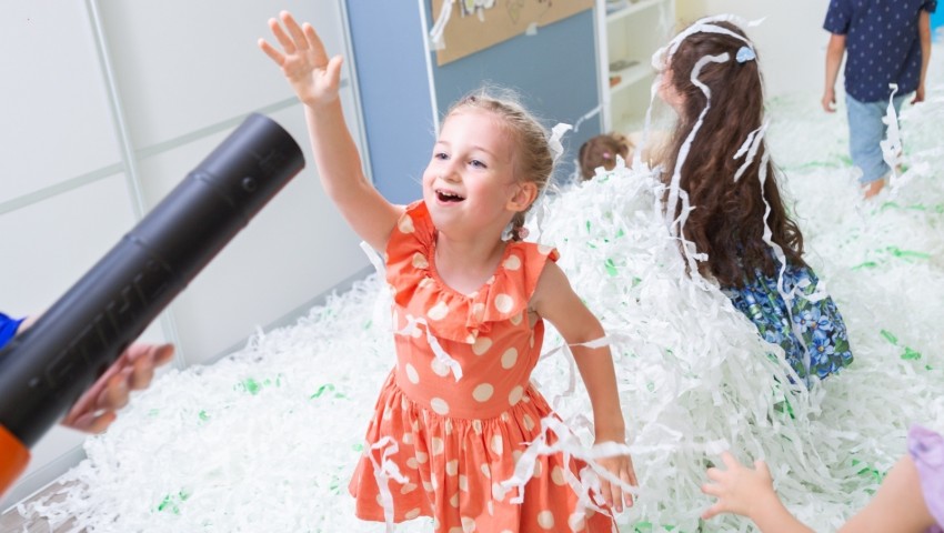 Бумажное шоу от «Фенси Баблс» – изюминка любого праздника