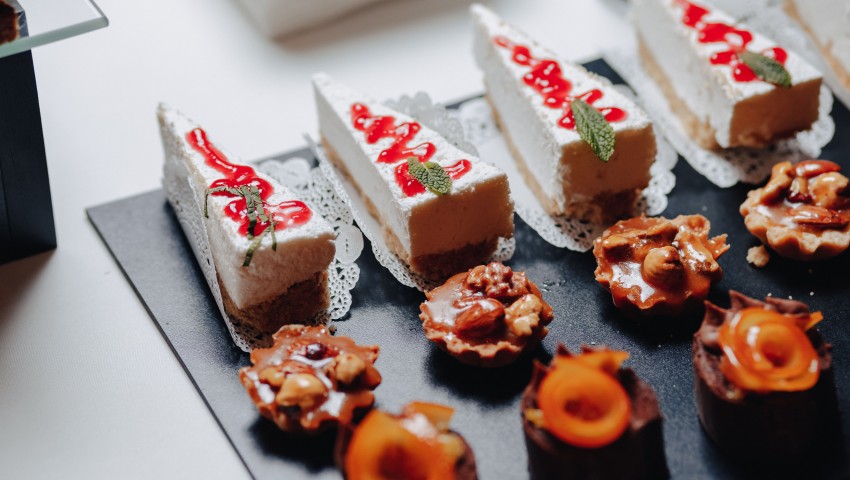 Сладкое сотрудничество с кафе-кондитерской NOBA